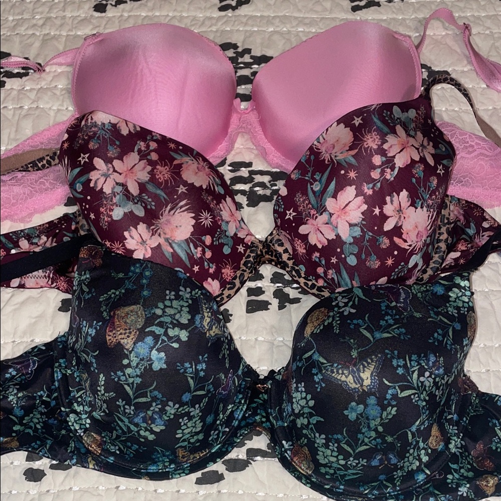 Victoria’s Secret 3-Bra Set – Size 36C (Lightly Lined, X-Strap Adjustable)